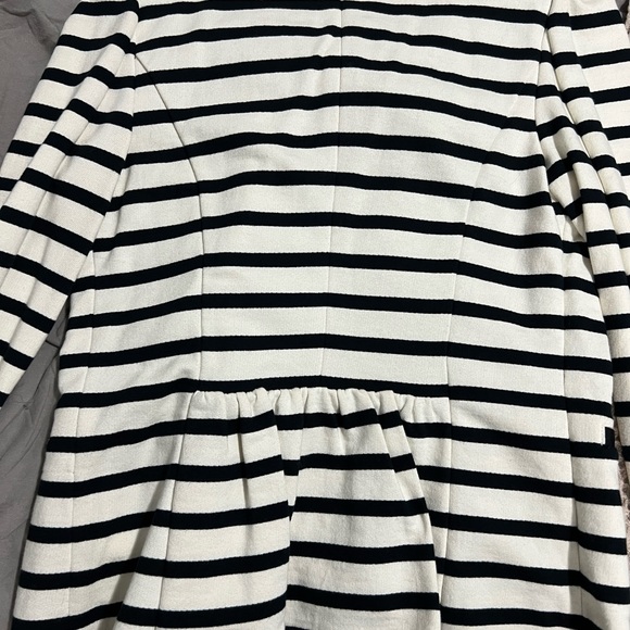 Blazer - Picture 2 of 5